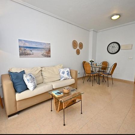 Beach Apartment Τορεβιέχα Εξωτερικό φωτογραφία