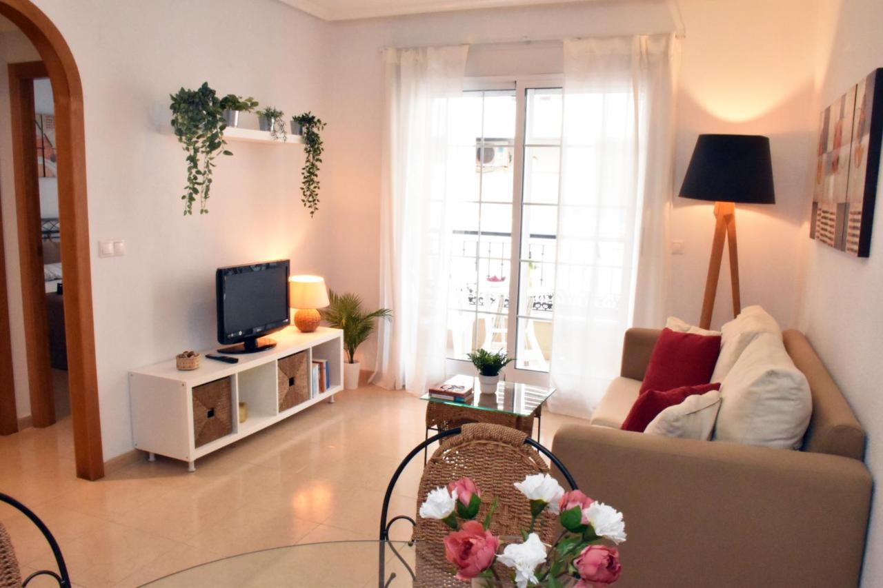 Beach Apartment Τορεβιέχα Εξωτερικό φωτογραφία