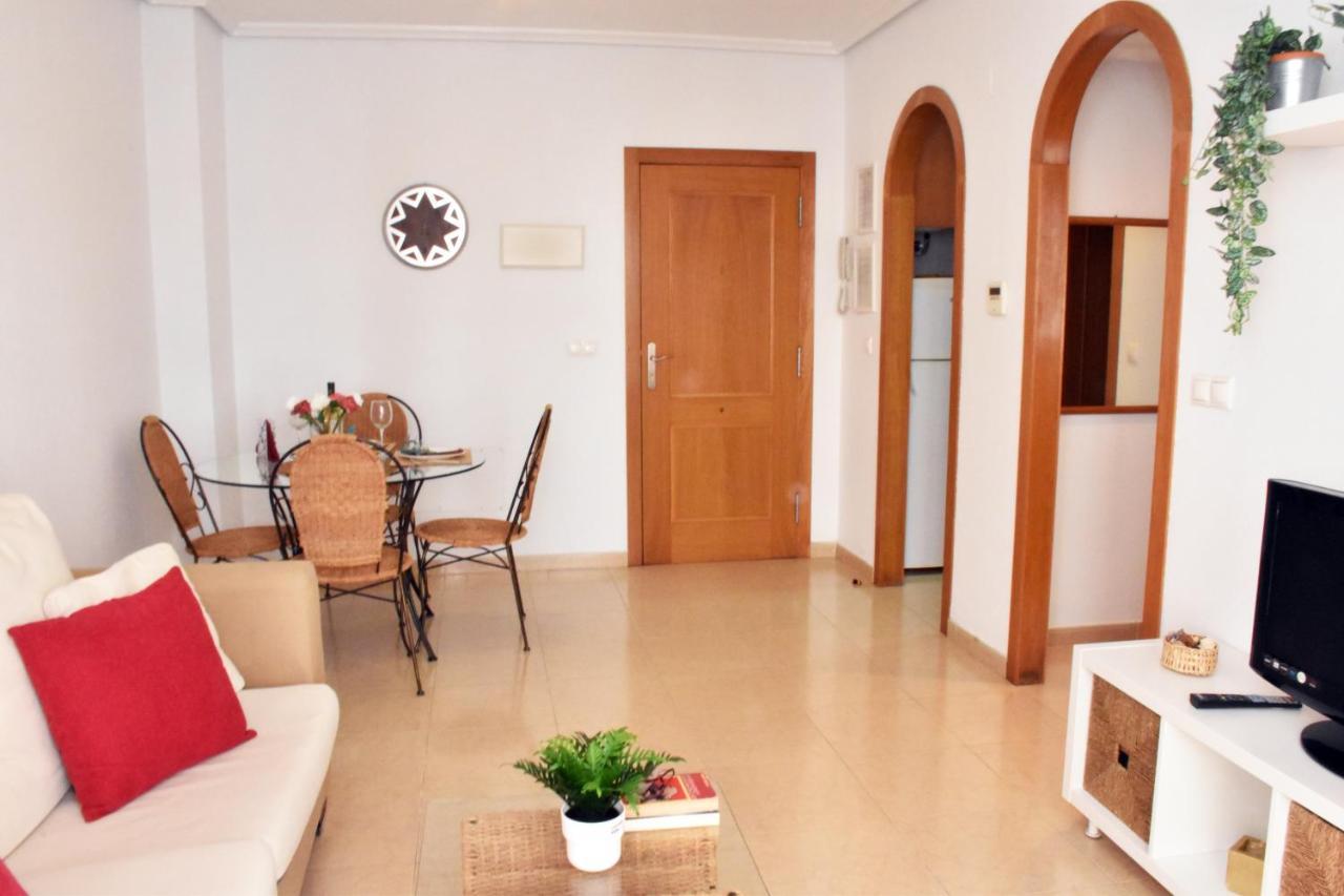 Beach Apartment Τορεβιέχα Εξωτερικό φωτογραφία