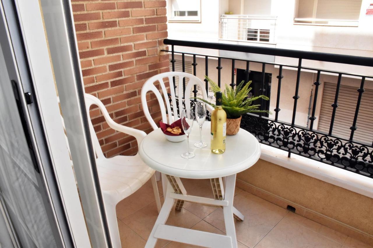 Beach Apartment Τορεβιέχα Εξωτερικό φωτογραφία