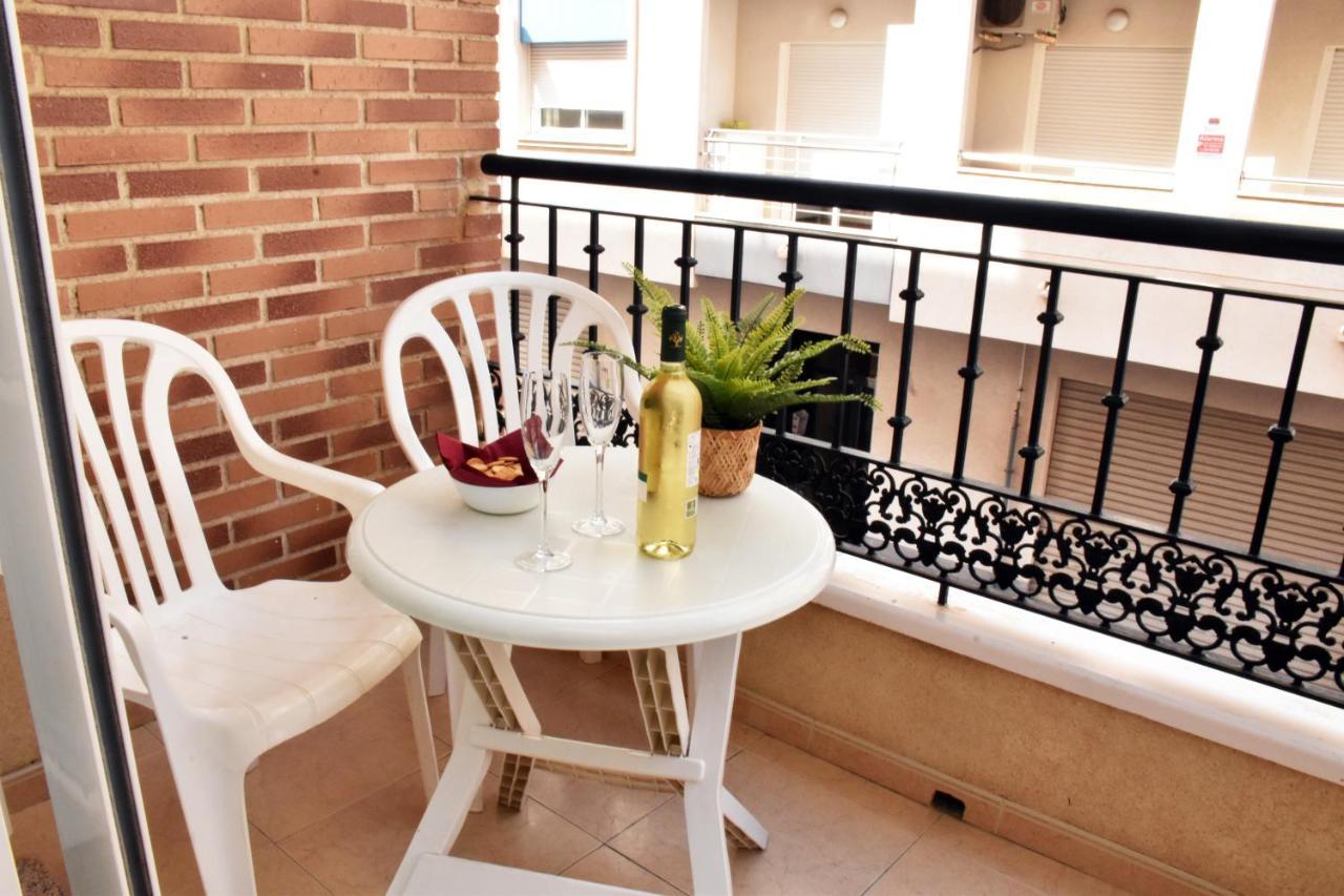 Beach Apartment Τορεβιέχα Εξωτερικό φωτογραφία