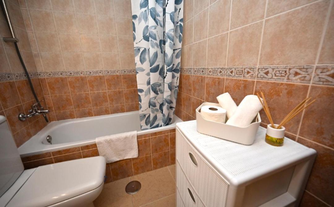 Beach Apartment Τορεβιέχα Εξωτερικό φωτογραφία